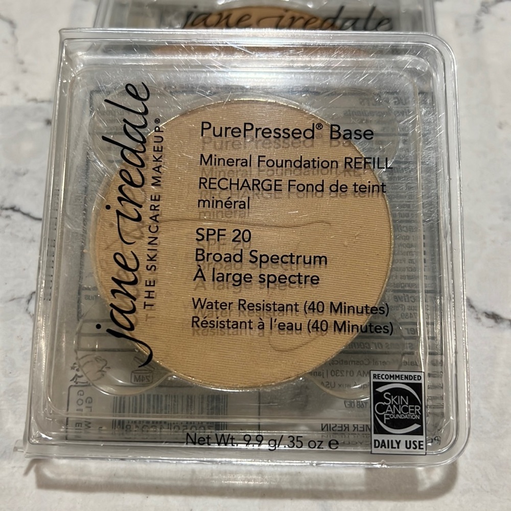 Jane Iredale PurePressed Base